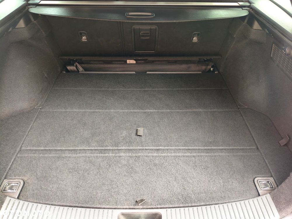 Hyundai i30 1.6 D Comfort - 14