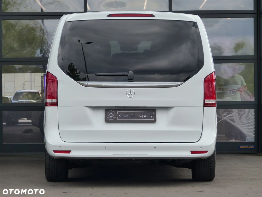 Mercedes-Benz Klasa V 300 d 4-Matic Avantgarde 9G-Tronic (d³ugi) - 6