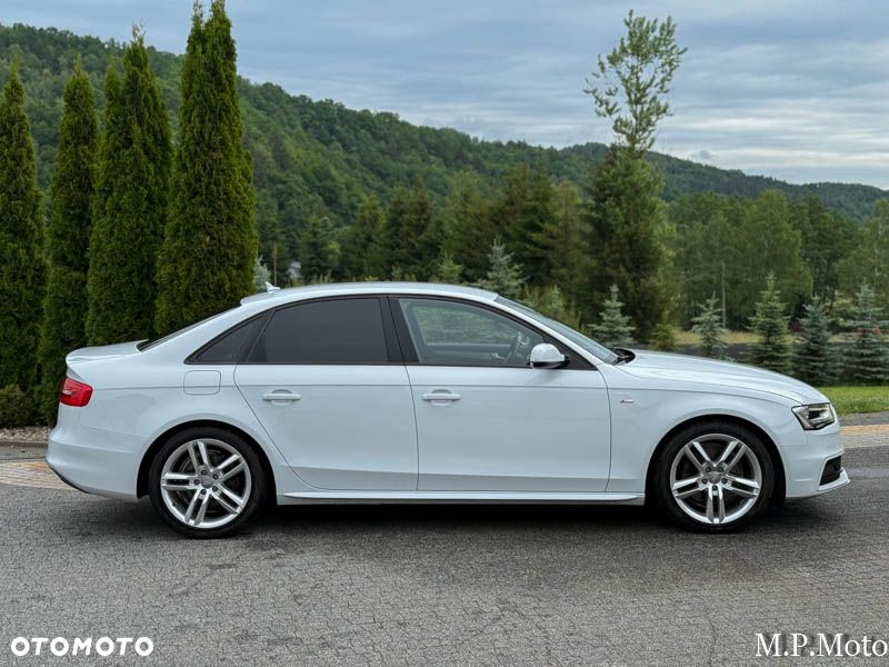 Audi A4 Limousine - 17