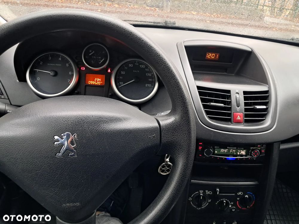 Peugeot 207 1.4 Presence - 15