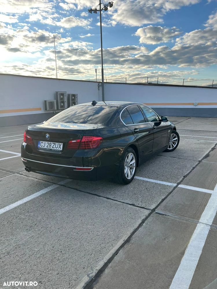BMW Seria 5 520d AT - 3