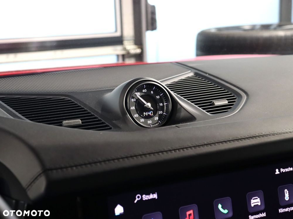 Porsche Cayenne Standard - 22