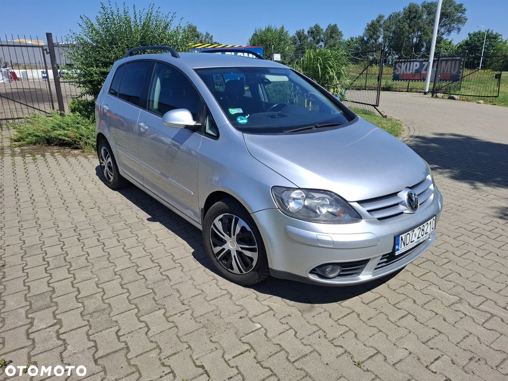 Volkswagen Golf Plus - 1