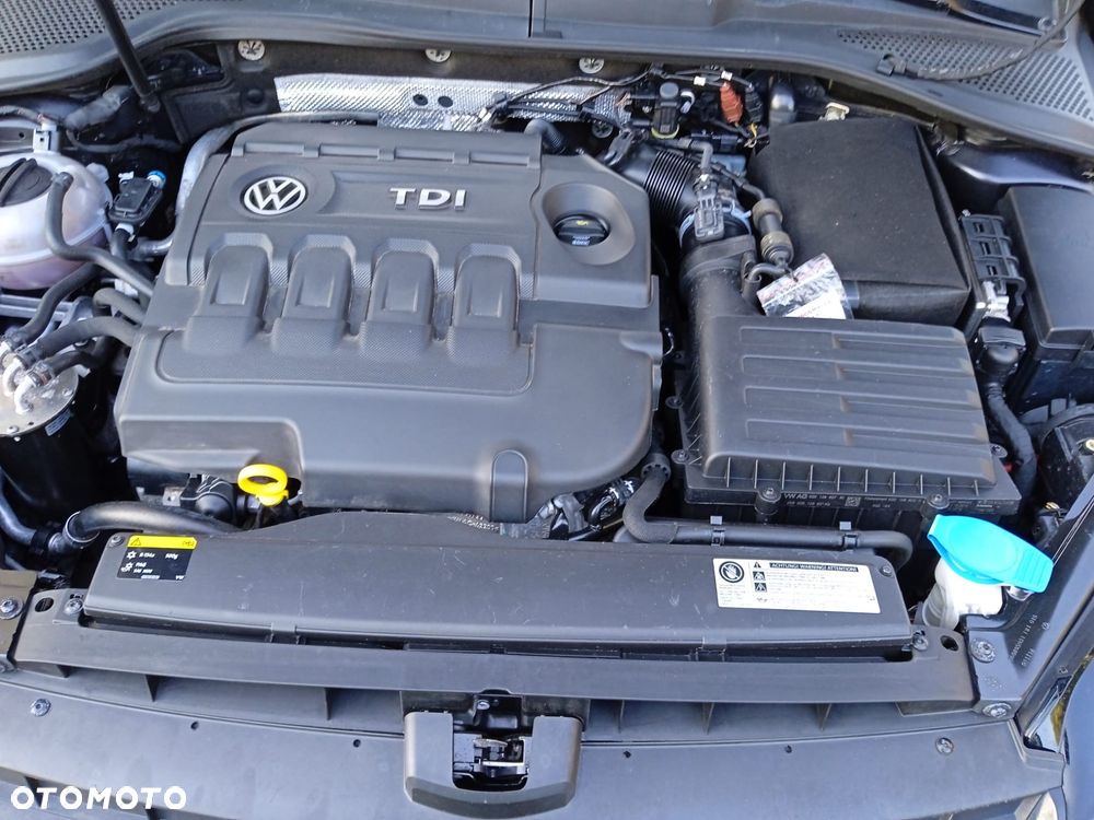 Volkswagen Golf Variant - 10