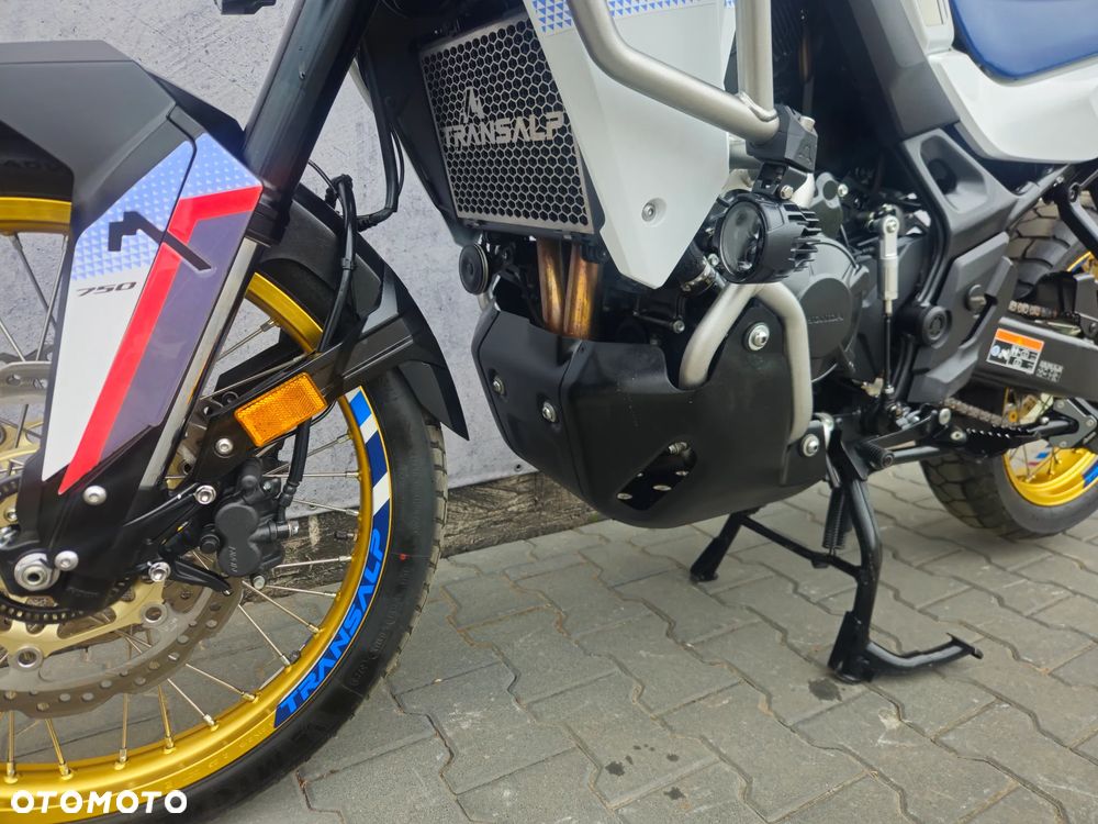 Honda Transalp - 17