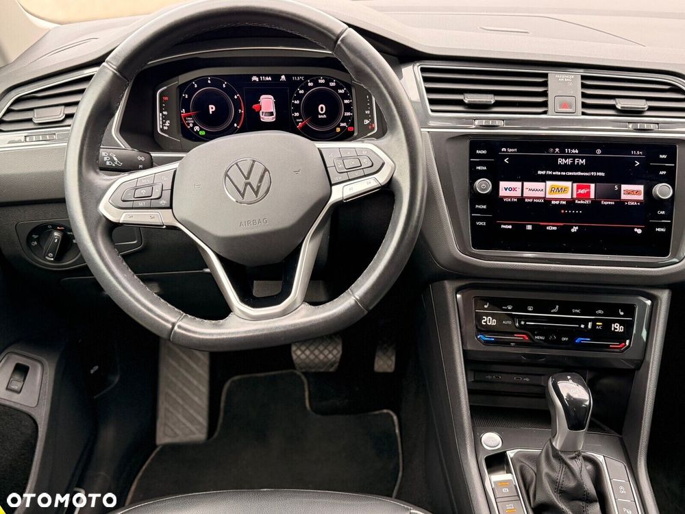 Volkswagen Tiguan 2.0 TSI 4Mot Elegance DSG - 17