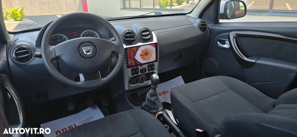 Dacia Duster 1.5 dCi 4x2 Prestige - 8