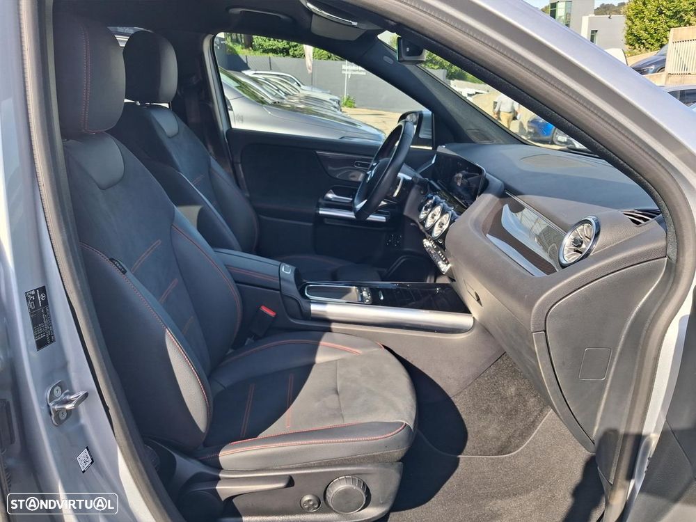 Mercedes-Benz GLA 250 e AMG Line - 15