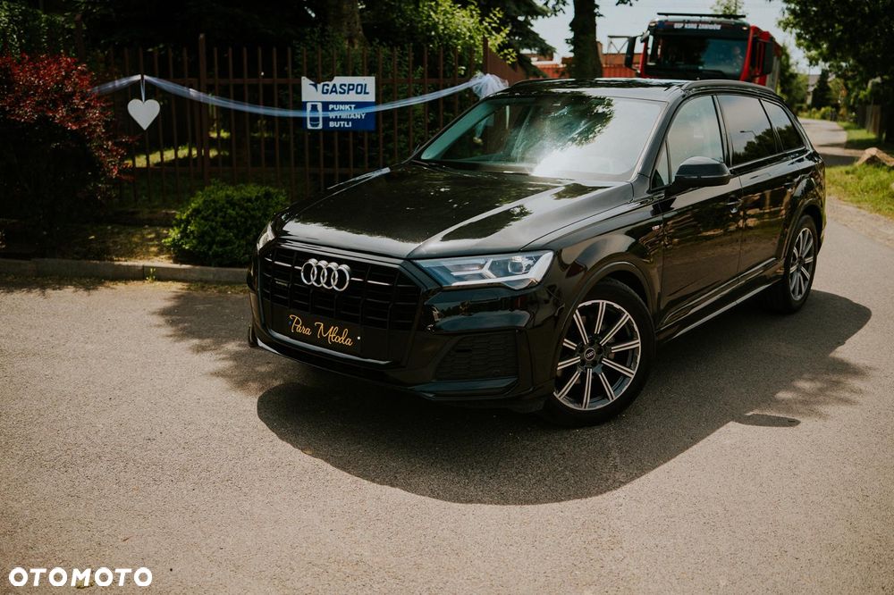 Audi Q7 - 1