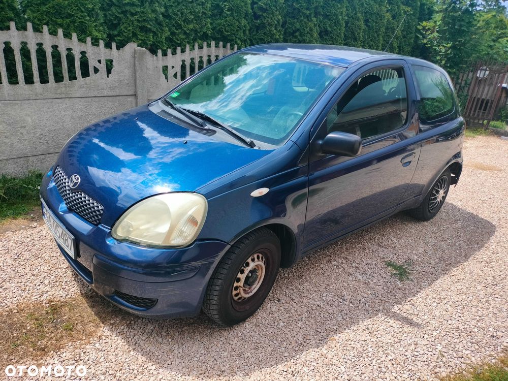 Toyota Yaris - 1