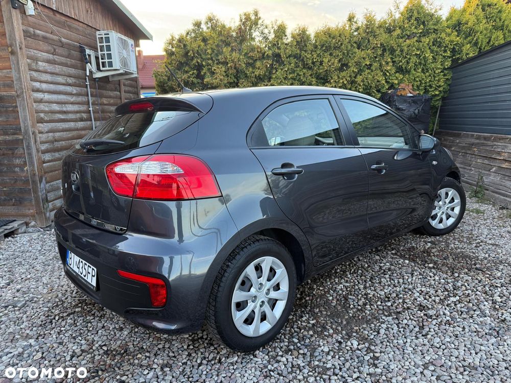 Kia Rio 1.2 M - 8