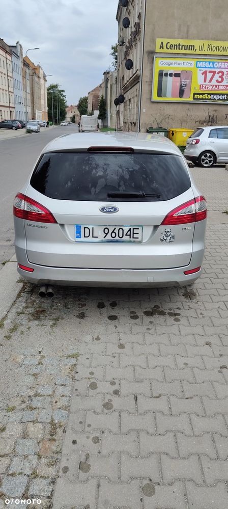 Ford Mondeo 2.0 TDCi Ambiente - 2
