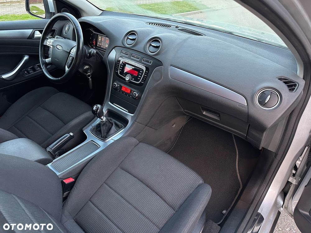 Ford Mondeo 2.0 TDCi Titanium X - 19