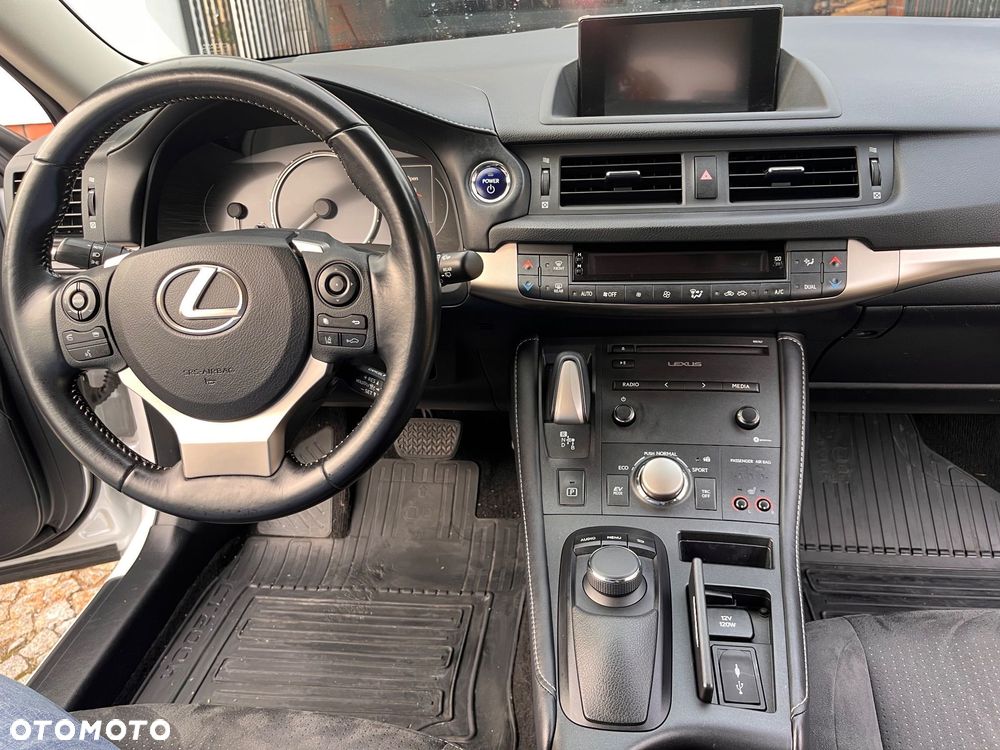 Lexus CT 200h Elegance - 8