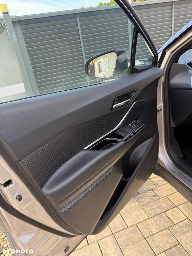 Toyota C-HR 2.0 Hybrid GR Sport - 28