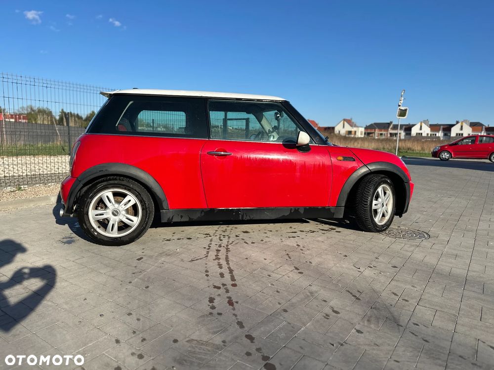 MINI ONE - 2