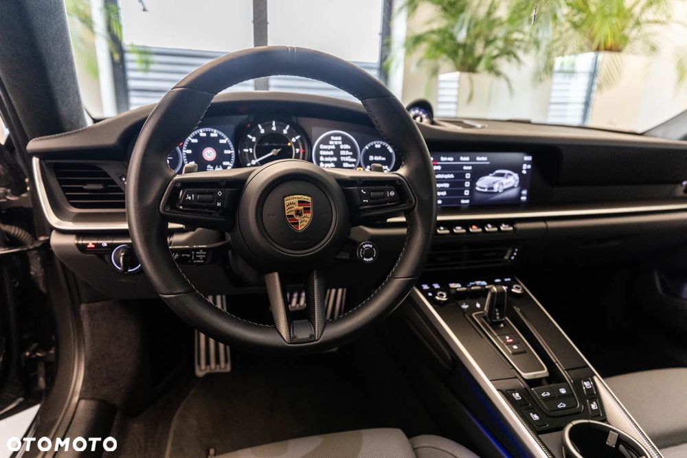 Porsche 911 Turbo S - 19
