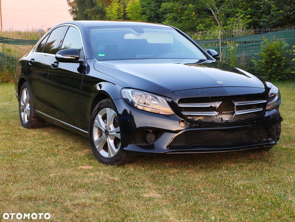 Mercedes-Benz Klasa C 180 7G-TRONIC - 1