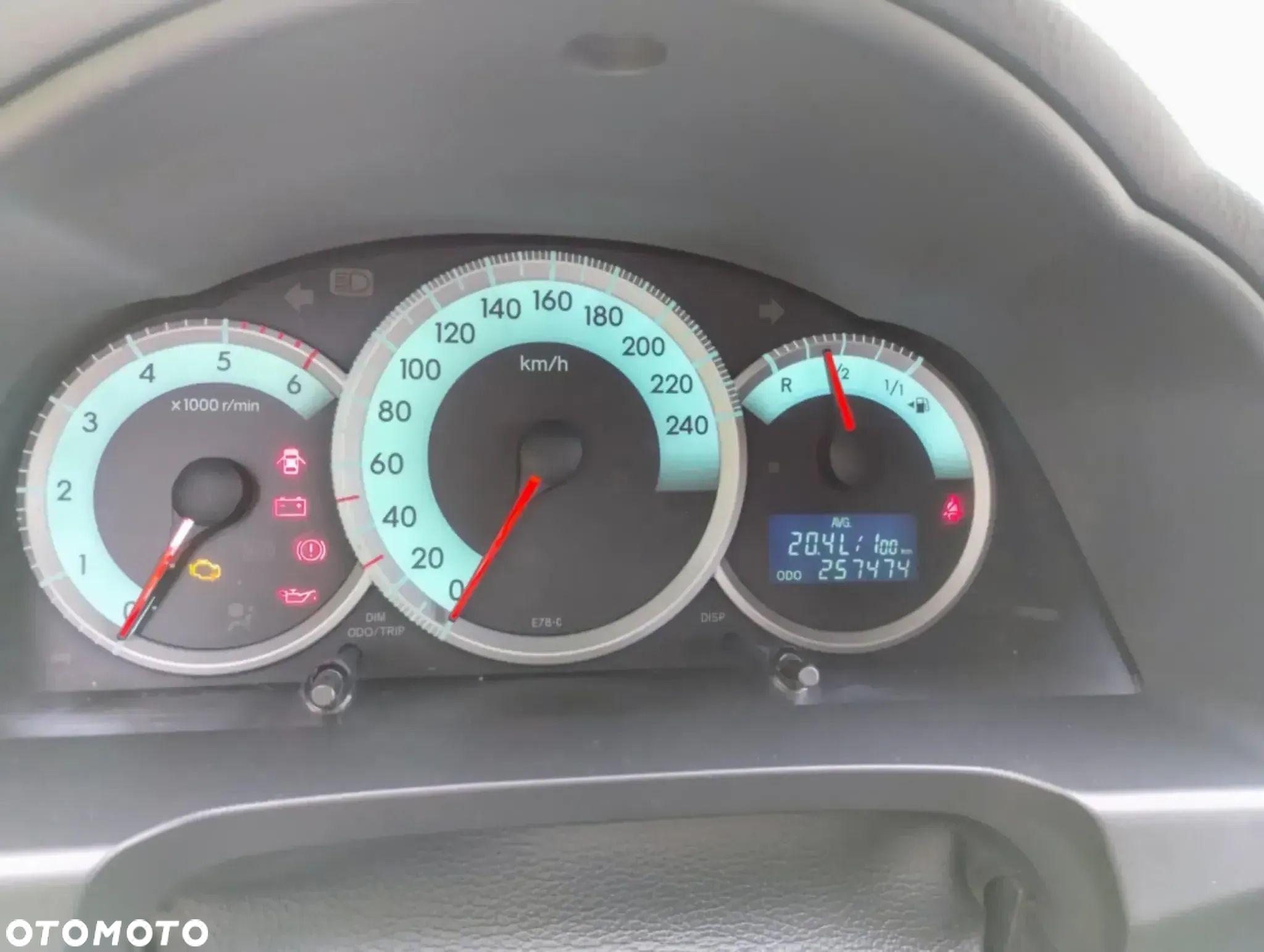 Toyota Corolla Verso - 1