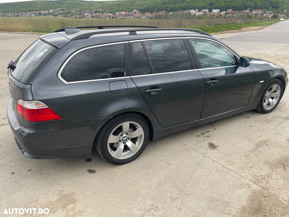 BMW Seria 5 520d Aut. - 4