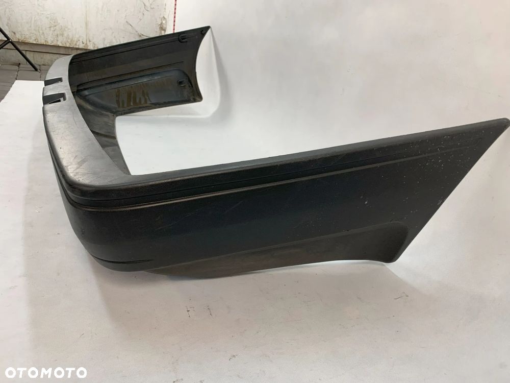 Polonez Caro Zderzak tyl tylny - 4