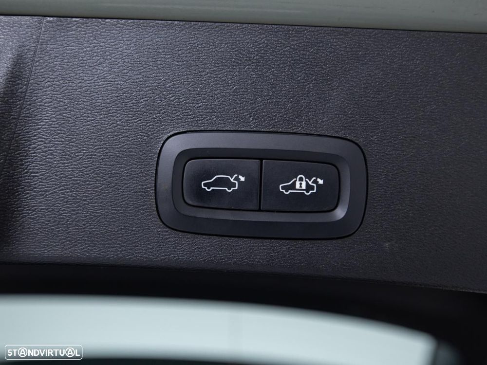 Volvo XC 40 Recharge Twin Ultimate - 15