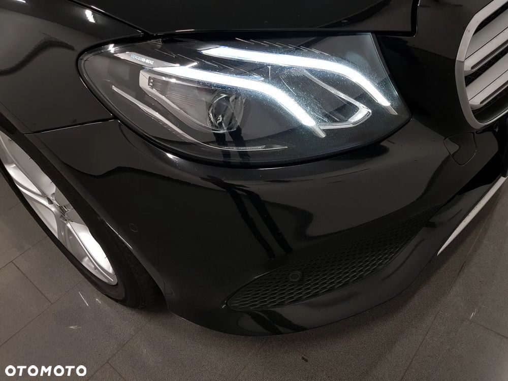 Mercedes-Benz Klasa E 220 d 9G-TRONIC AMG Line - 26