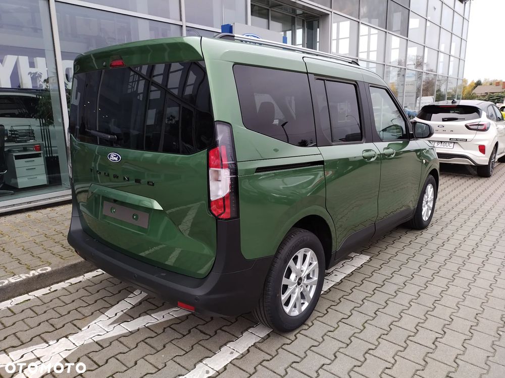 Ford Tourneo Courier 1.0 EcoBoost Titanium - 3