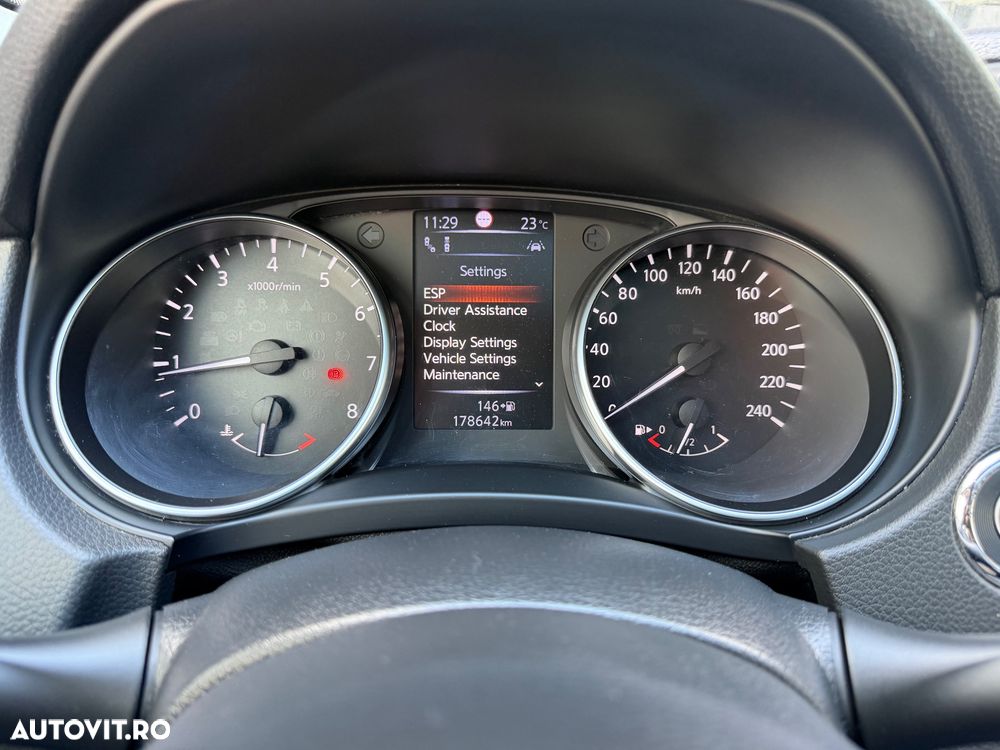 Nissan Qashqai 1.2 DIG-T Start/Stop N-Connecta - 11