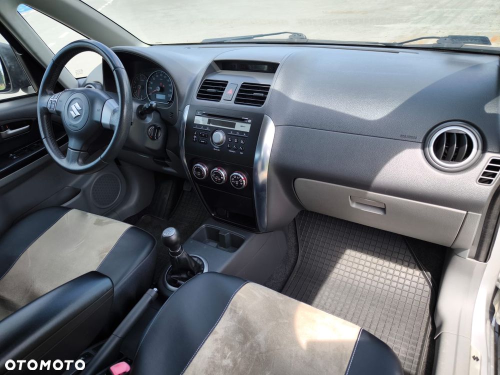 Suzuki SX4 1.6 GS / Premium 4WD - 20