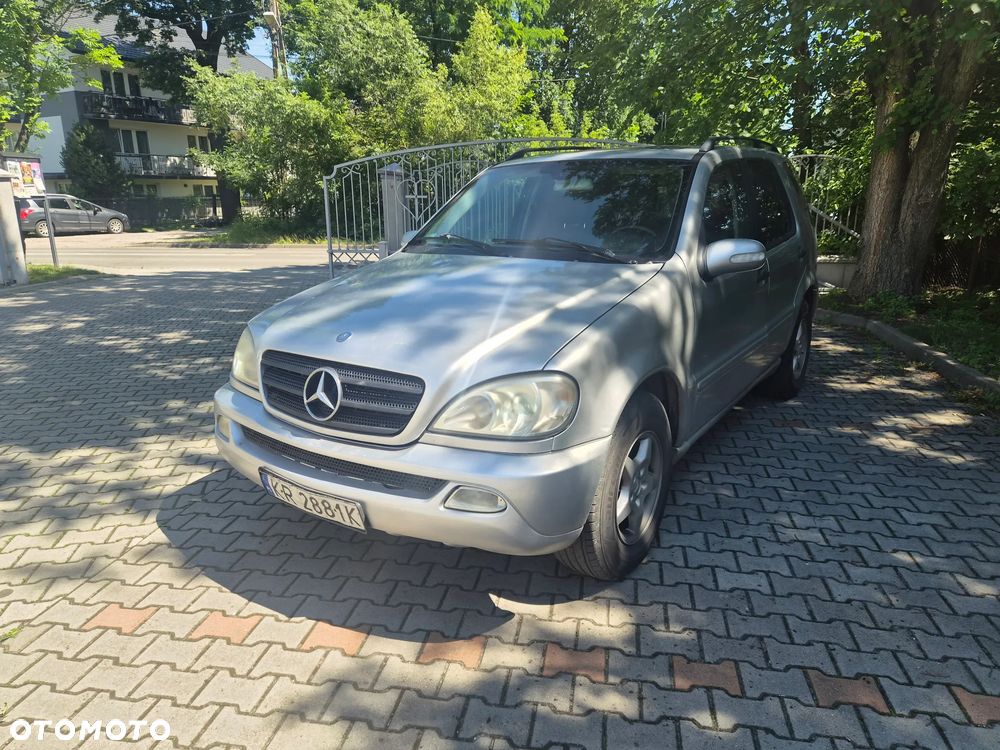 Mercedes-Benz ML - 8
