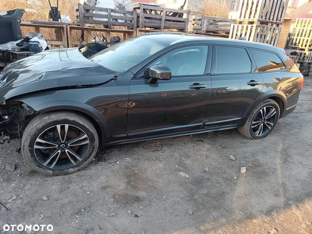 VOLVO V90 CROSS COUNTRY NA CZĘŚCI ĆWIARTKA BŁOTNIK POSZYCIE LAKIER 724 KLAPA ZDERZAK - 23