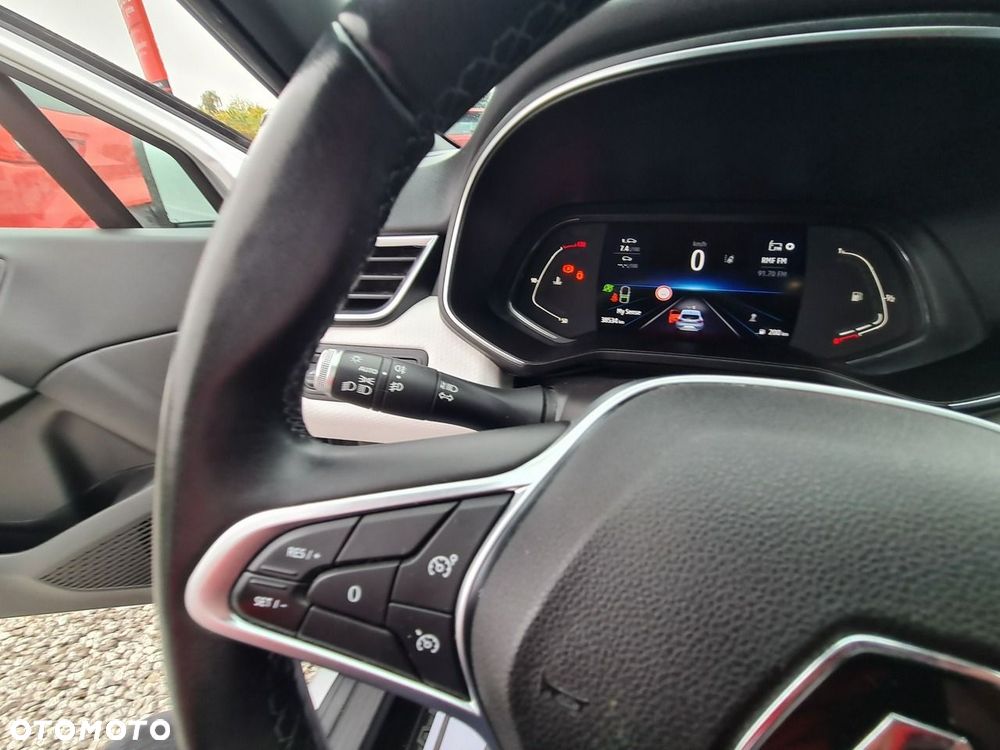 Renault Clio TCe 90 EVOLUTION - 22