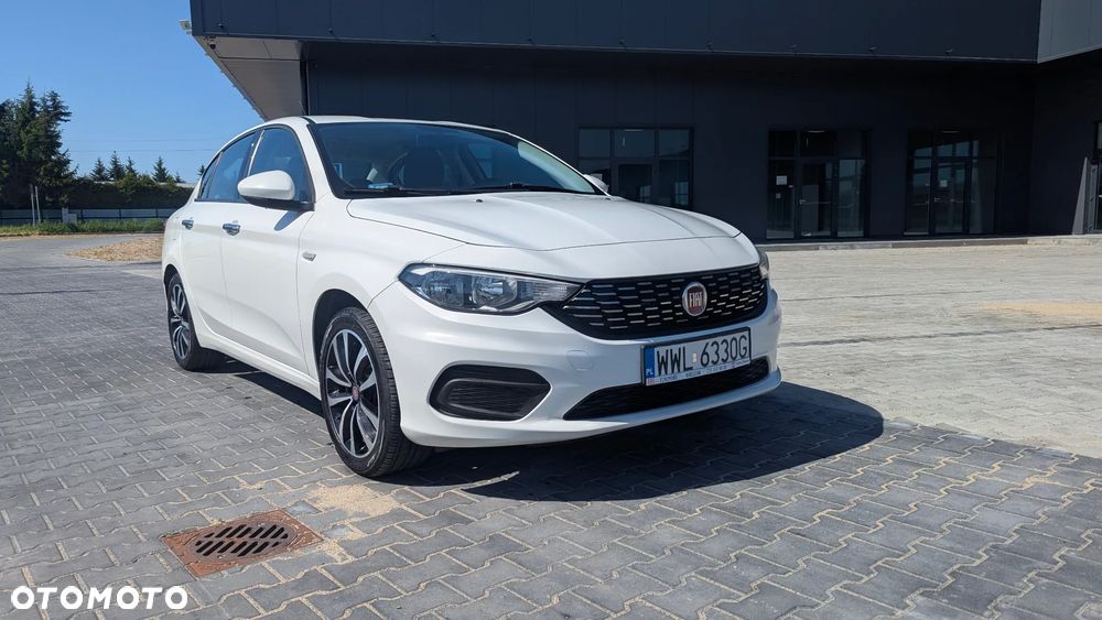 Fiat Tipo 1.6 E-Torq 16v Easy - 1