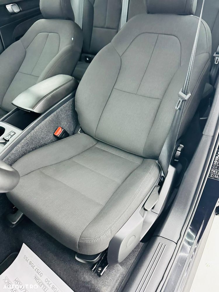 Volvo XC 40 T2 AT8 Momentum - 20