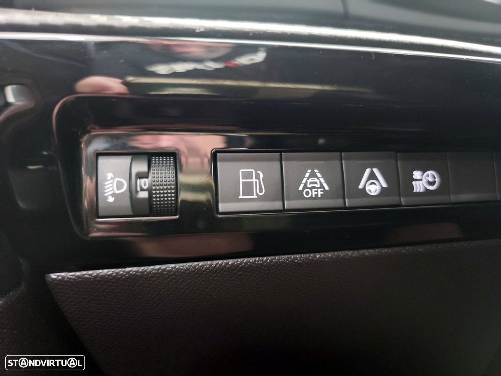 Peugeot 508 SW 1.6 Hybrid Allure e-EAT8 - 27