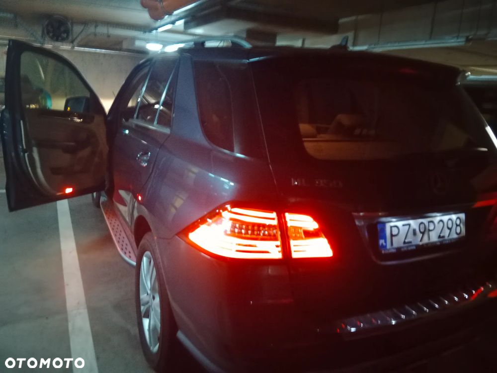 Mercedes-Benz ML - 27