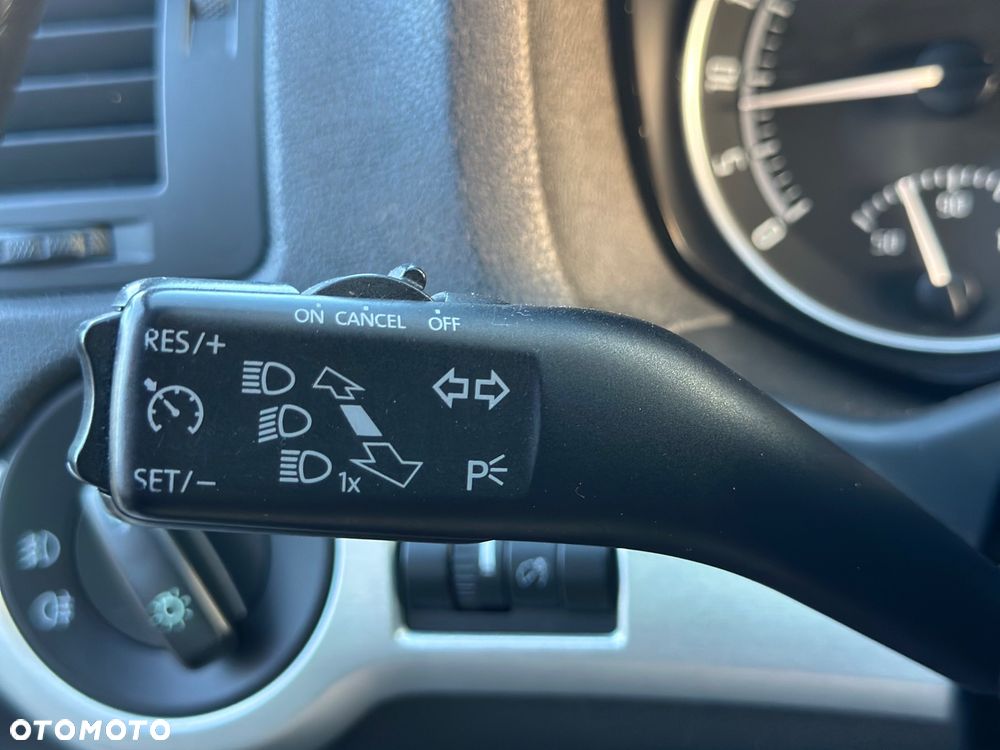 Skoda Octavia 2.0 TDI CR DPF DSG RS - 33