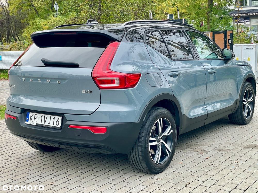 Volvo XC 40 B4 B AWD R-Design - 6