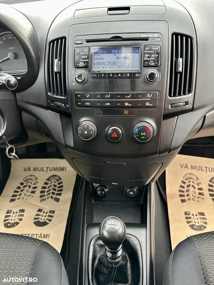 Hyundai i30 1.6 CRDi GLS COMFORT - 10