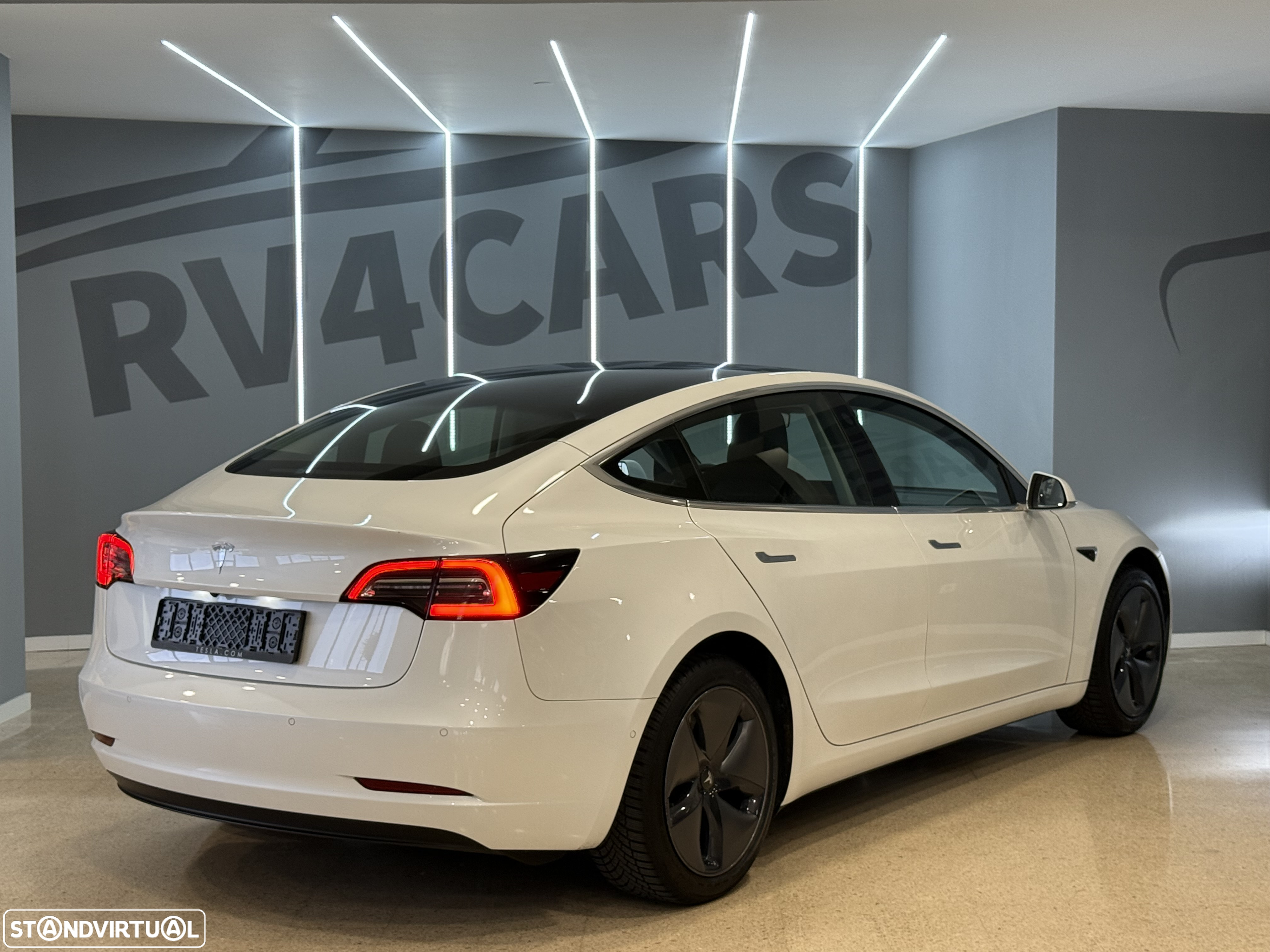 Tesla Model 3 Standard RWD Plus - 9