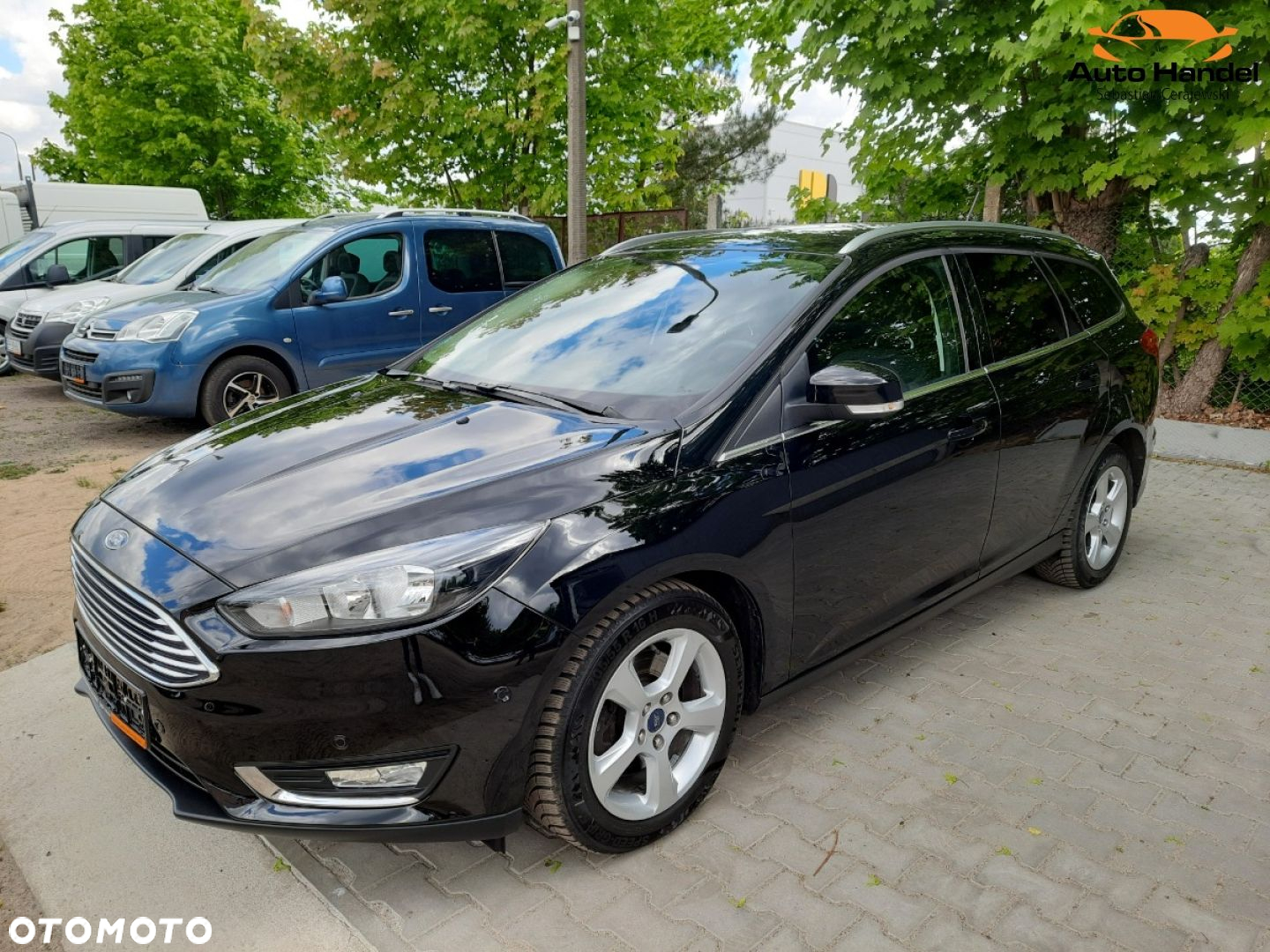 Ford Focus Turnier 1.5 EcoBoost Start-Stopp-System TITANIUM - 3