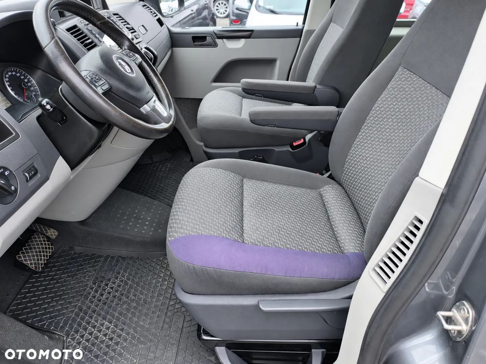 Volkswagen Transporter - 19