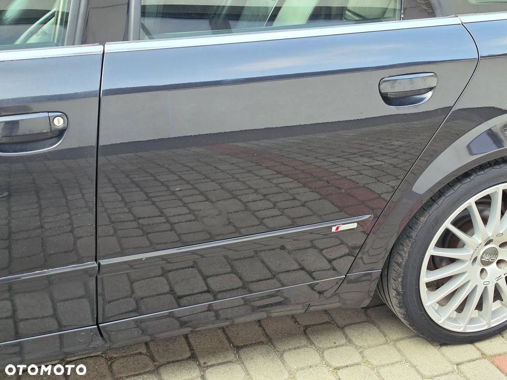 Audi A4 Avant - 38