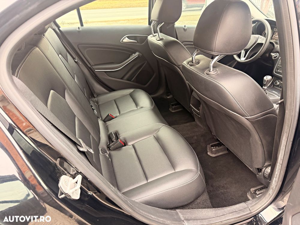 Mercedes-Benz A 180 - 13