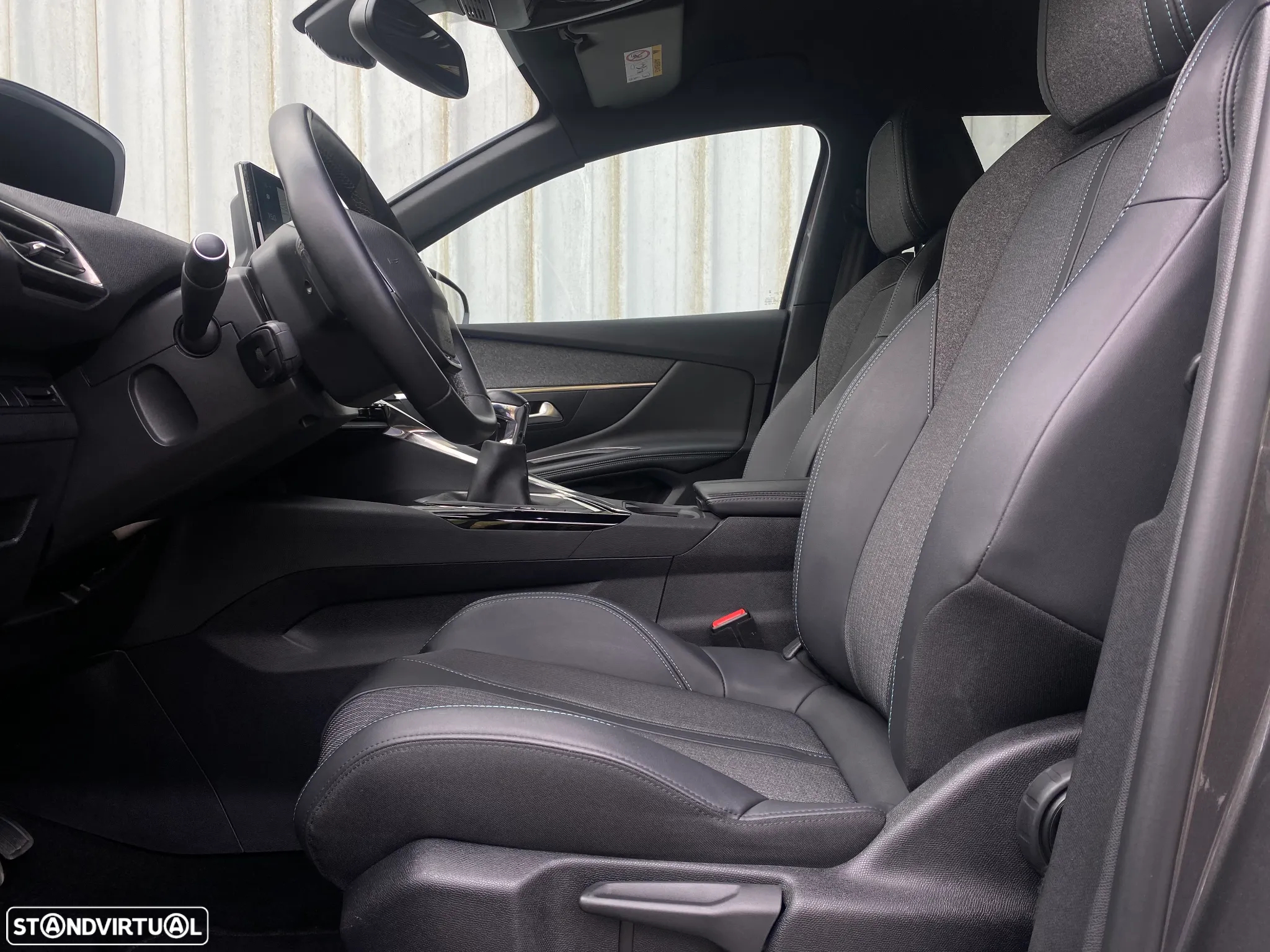 Peugeot 3008 1.2 PureTech Allure Pack - 30