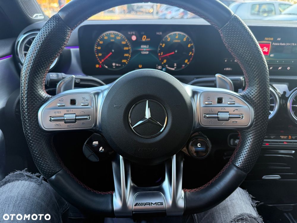 Mercedes-Benz Klasa A 35 AMG 4-Matic 7G-DCT - 11