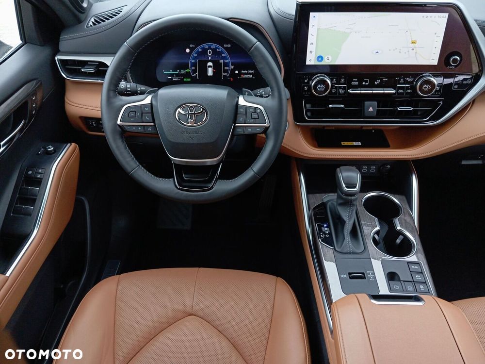 Toyota Highlander - 10