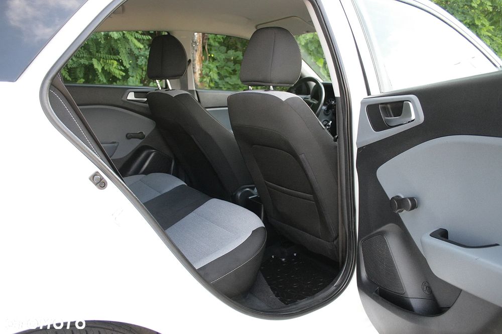 Hyundai i20 - 16