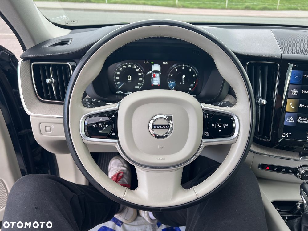 Volvo XC 60 T5 AWD Geartronic Inscription - 12